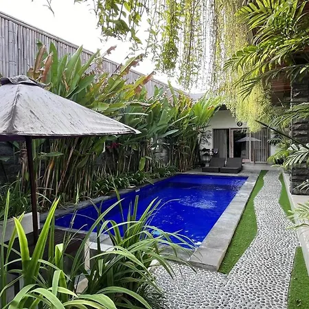 Pis Bolong Canggu